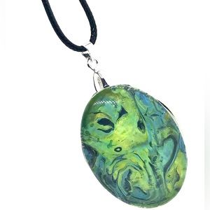 Statement Snap pendant with handmade 30mm snap SJ30 simple oval StyleDot